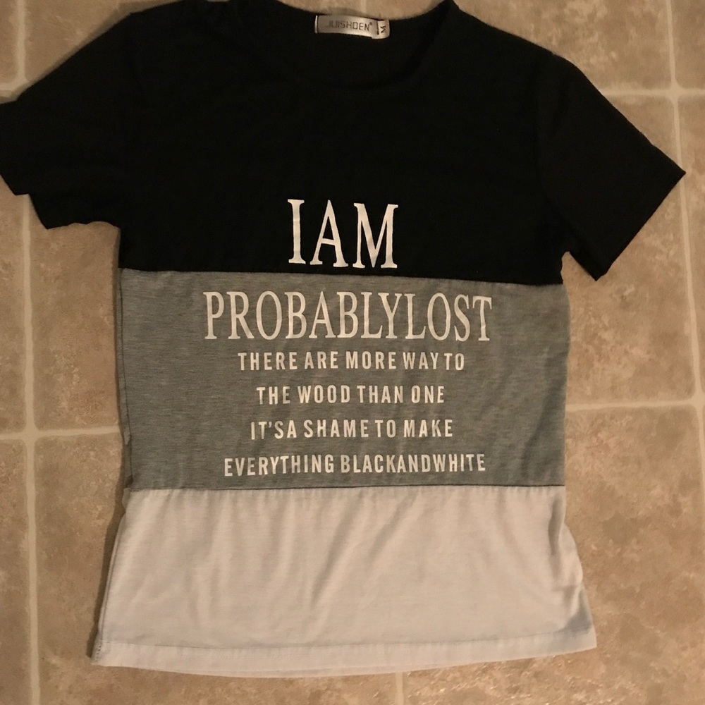 😁NWOT I’m Lost Funny Verbiage Tshirt 😁